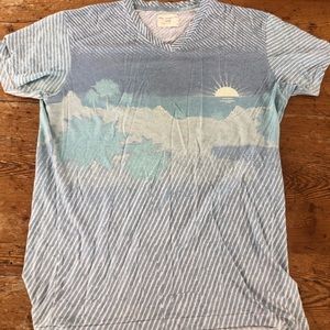 Sol Angeles v-neck tee | sunset and stripes print